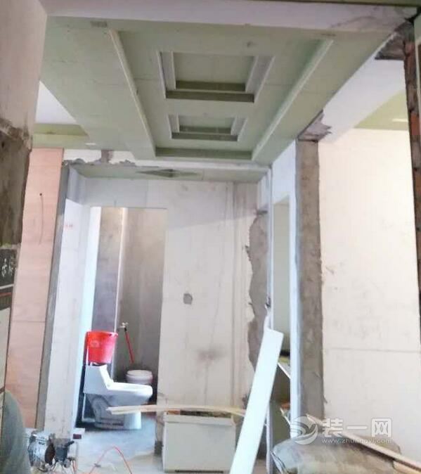 上海装修公司中星海上名豪苑三房装修 泥木施工过程